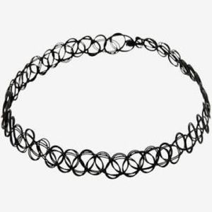 Black chain choker